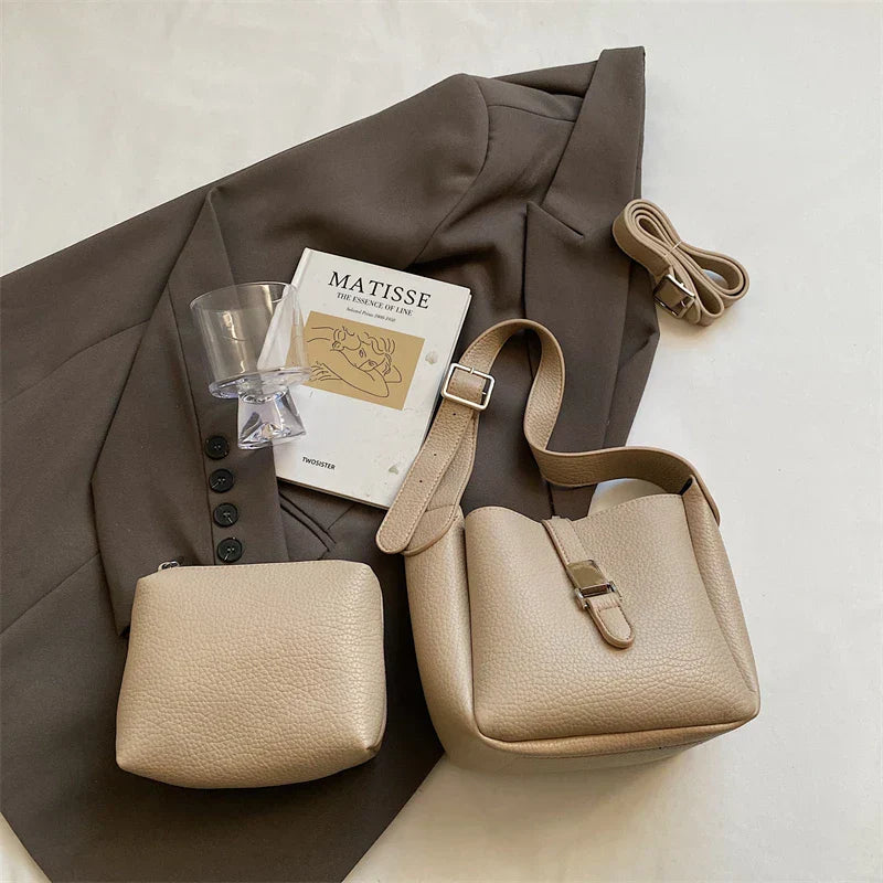 Iris™ – Elegancka torba bucket o skórzanym wykończeniu