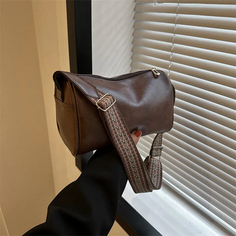 Trine™ | Vintage Skórzana Torebka Crossbody z Woven Paskiem Regulowanym